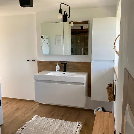 Holiday home Reetdachkate Wackerballig Gelting